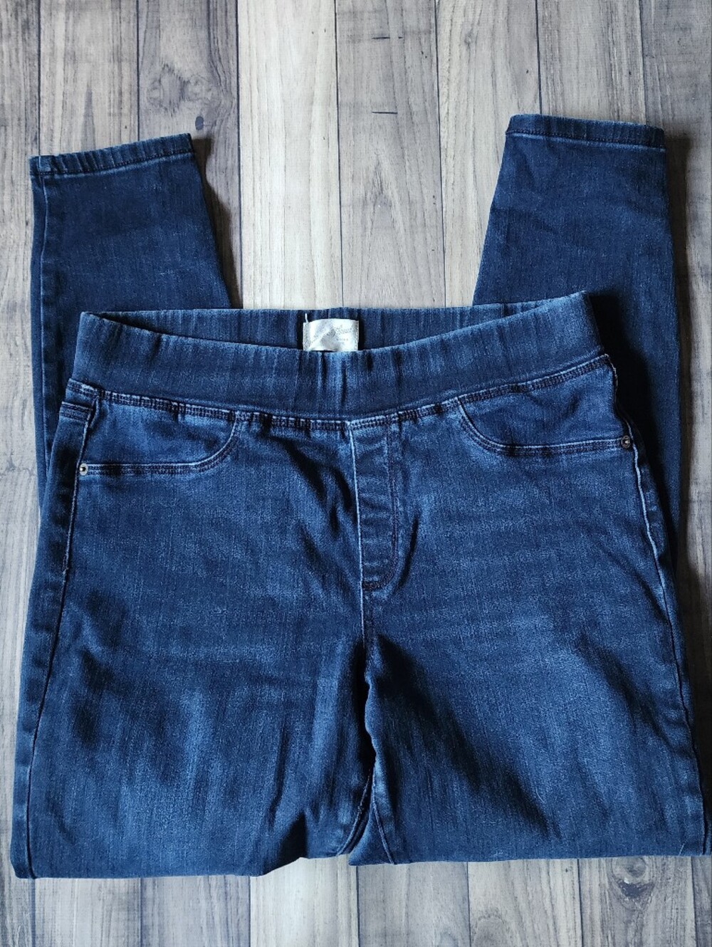 Universal Thread Women's Dark Blue Stretch Jeggings
